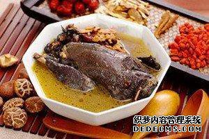 让头发茂密乌黑的好药材,单用就能补肝肾、益精血、乌须发